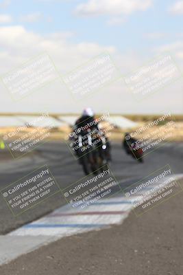 media/Nov-03-2024-TrackDaz (Sun) [[44580f4982]]/B Group/1220pm (Wheelie Bump)/